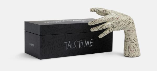 Talk To Me Party Hand - Image 3
